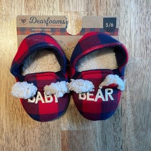 Toddler slippers Size 5/6 Baby Bear